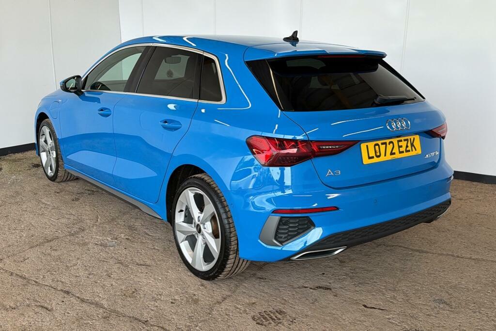 Audi A3 1.4 Tfsie 40 S Line Sportback Plug-in H LO72EZK Blue #2