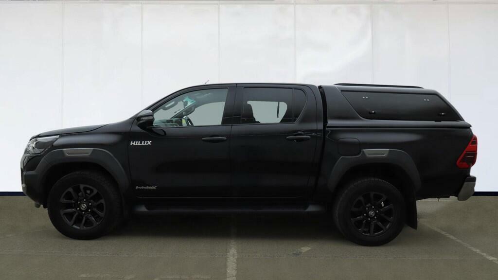 Toyota HILUX 2.8 D-4d Invincible X Pickup Double Cab SL70WRV Black #5