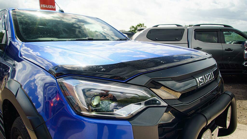 Isuzu D-Max 1.9 Td V-cross Commercial Pickup 4 Blue #5