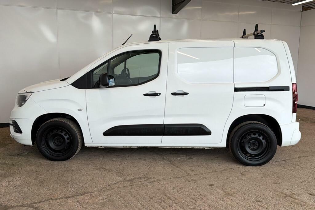 Vauxhall Combo 1.6 Turbo D 2300 Sportive Panel Van Man DL70NSJ White #5