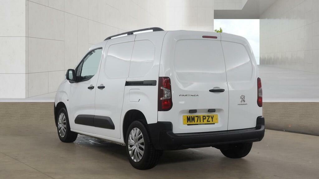 Peugeot Partner 1.5 Bluehdi 1000 Professional Premium Standard Pan MM71PZY White #2