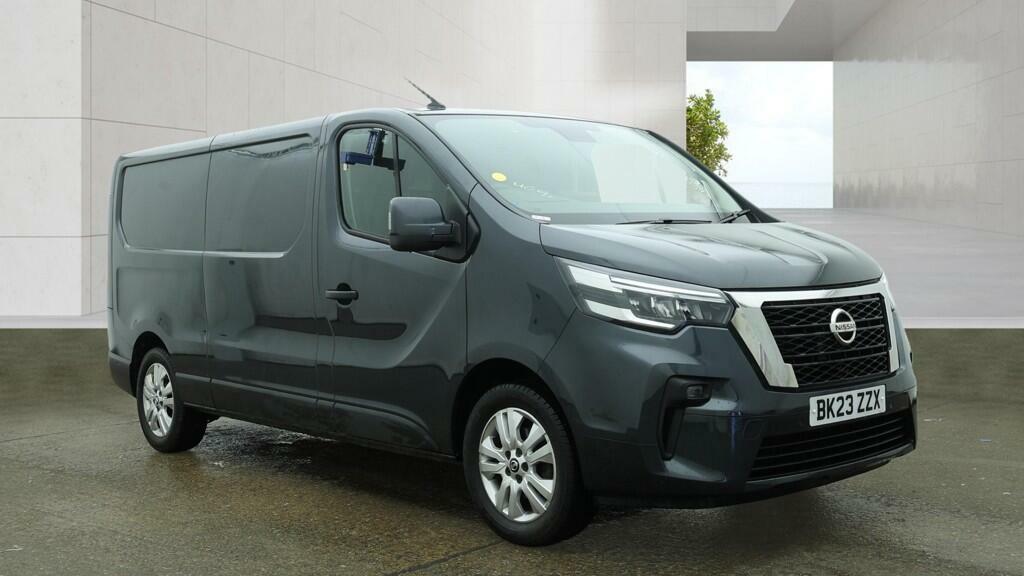 Nissan Primastar 2.0 Dci 30 Tekna Panel Van L2 H1 Grey