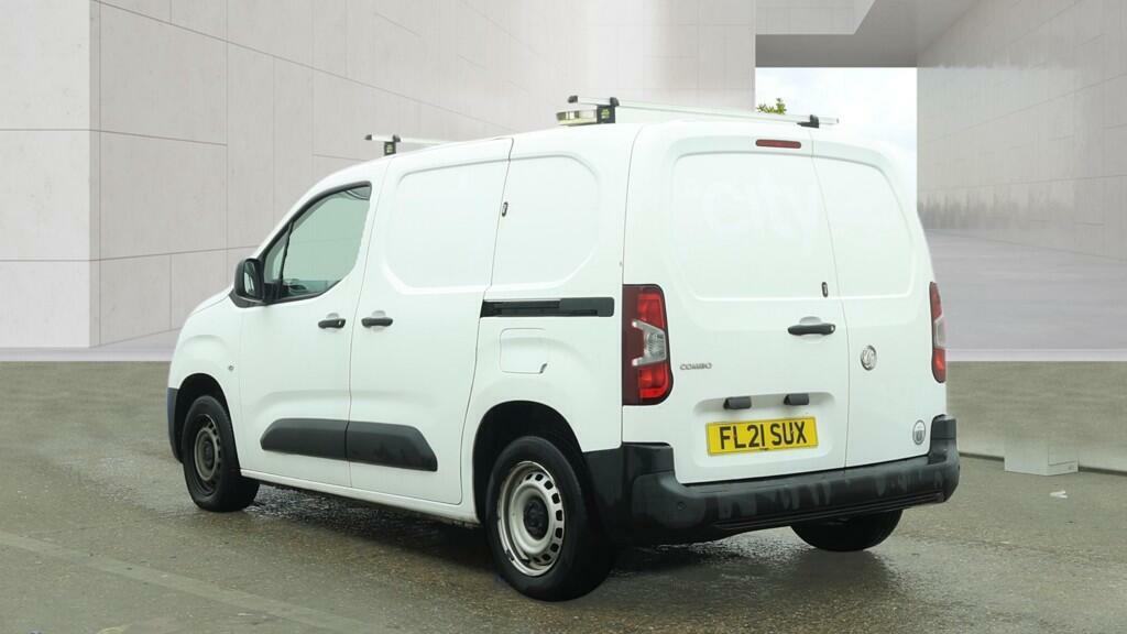 Vauxhall Combo 1.5 Turbo D 2000 Edition Panel Van Manu FL21SUX White #3