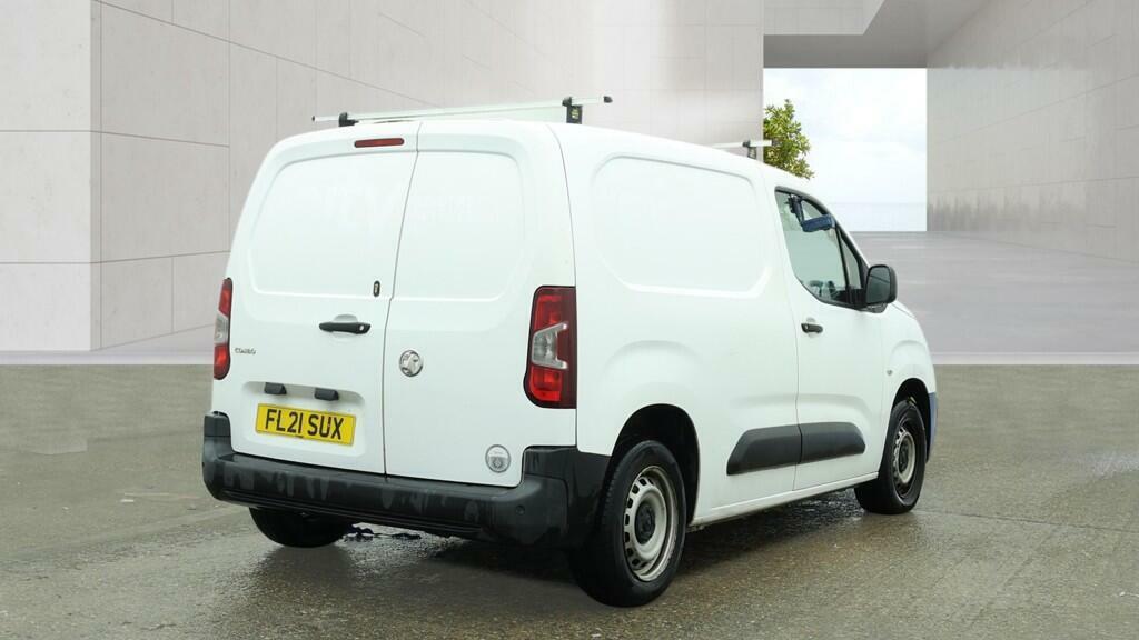 Vauxhall Combo 1.5 Turbo D 2000 Edition Panel Van Manu FL21SUX White #4
