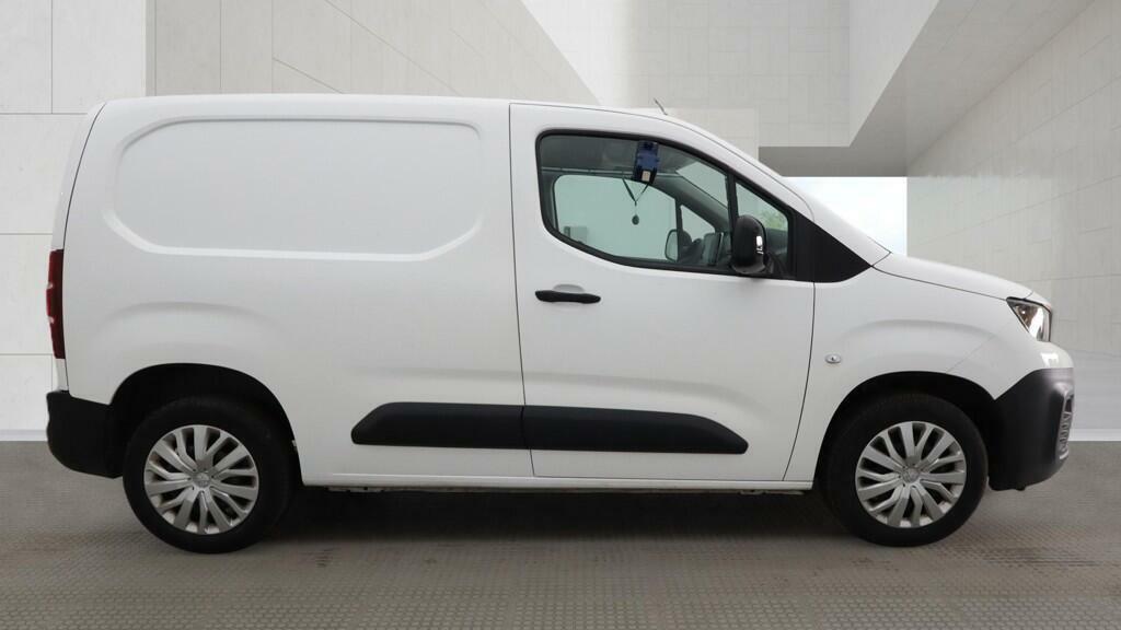 Peugeot Partner 1.5 Bluehdi 1000 Professional Premium Standard Pan CP71LGV White #6