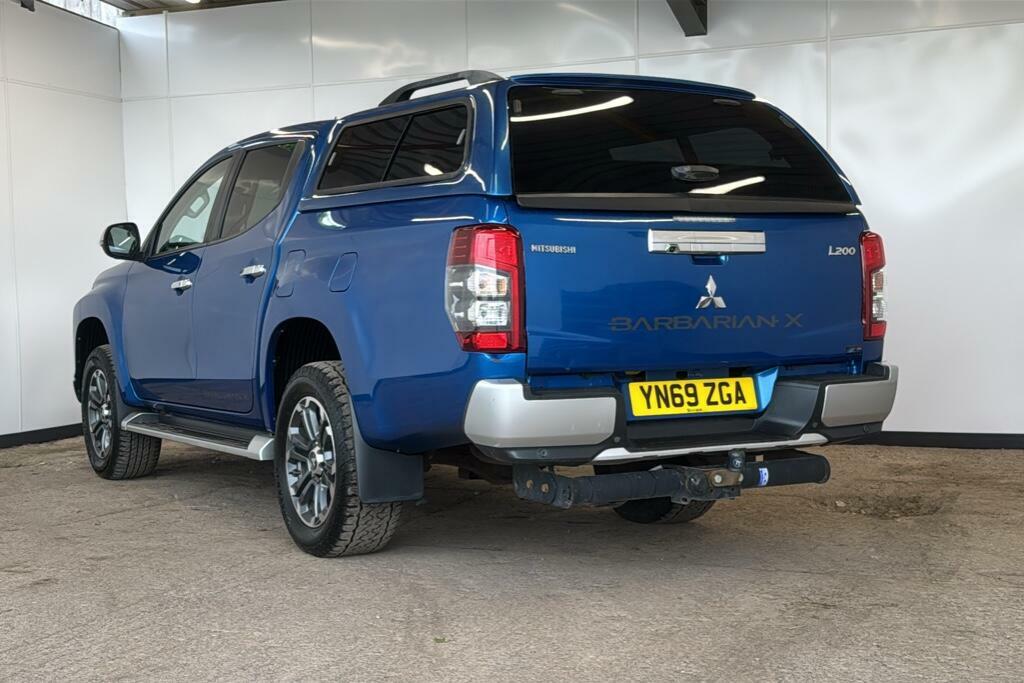 Mitsubishi L200 2.2 Di-d Dc Barbarian X Pickup Double Cab Dies YN69ZGA Blue #2
