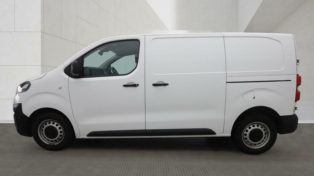 Vauxhall Vivaro 1.5 Turbo D 2900 Dynamic Panel Van 6Dr Manu KP22ALO White #6