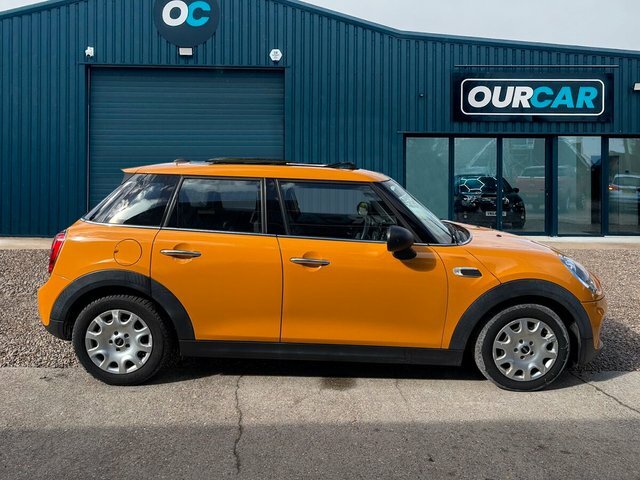 Mini Hatch 2016 1.2 One Hatchback Euro 6 S LD16OCZ Orange #2