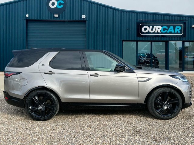 Land Rover Discovery 2023 3.0 D300 Mhev Metropolitan Edition Suv Di YW23CHL Brown #2