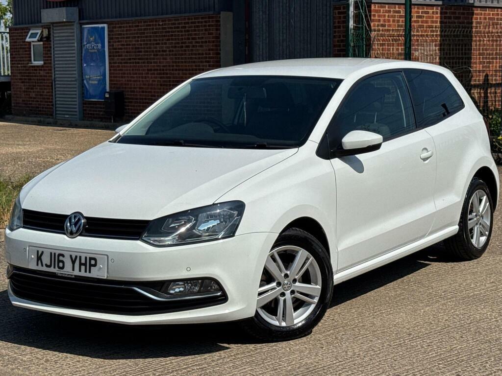 Volkswagen Polo 1.2 Tsi Bluemotion Tech Match Euro 6 S S White
