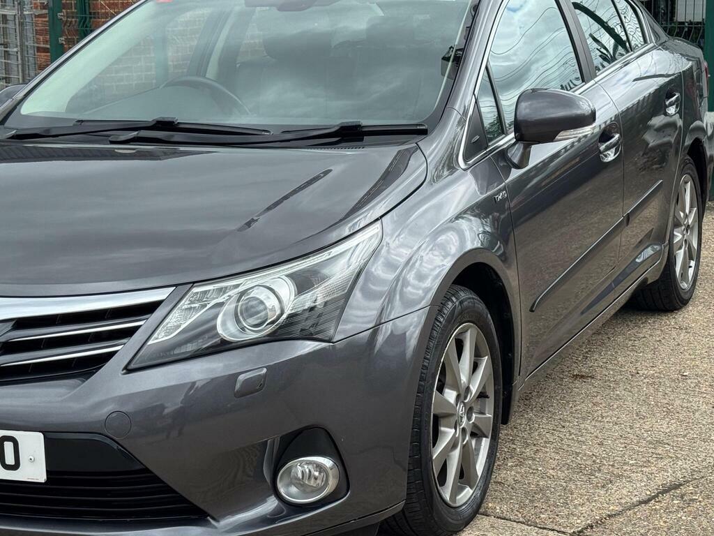 Toyota Avensis 2.0 D-4d T Spirit Euro 5 Grey #3