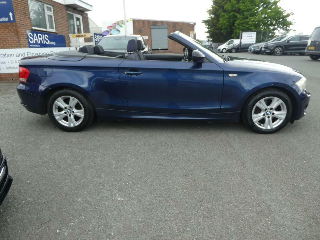 BMW 1 Series 2.0 120D Se Steptronic Euro 5 GD61LRU Blue #4
