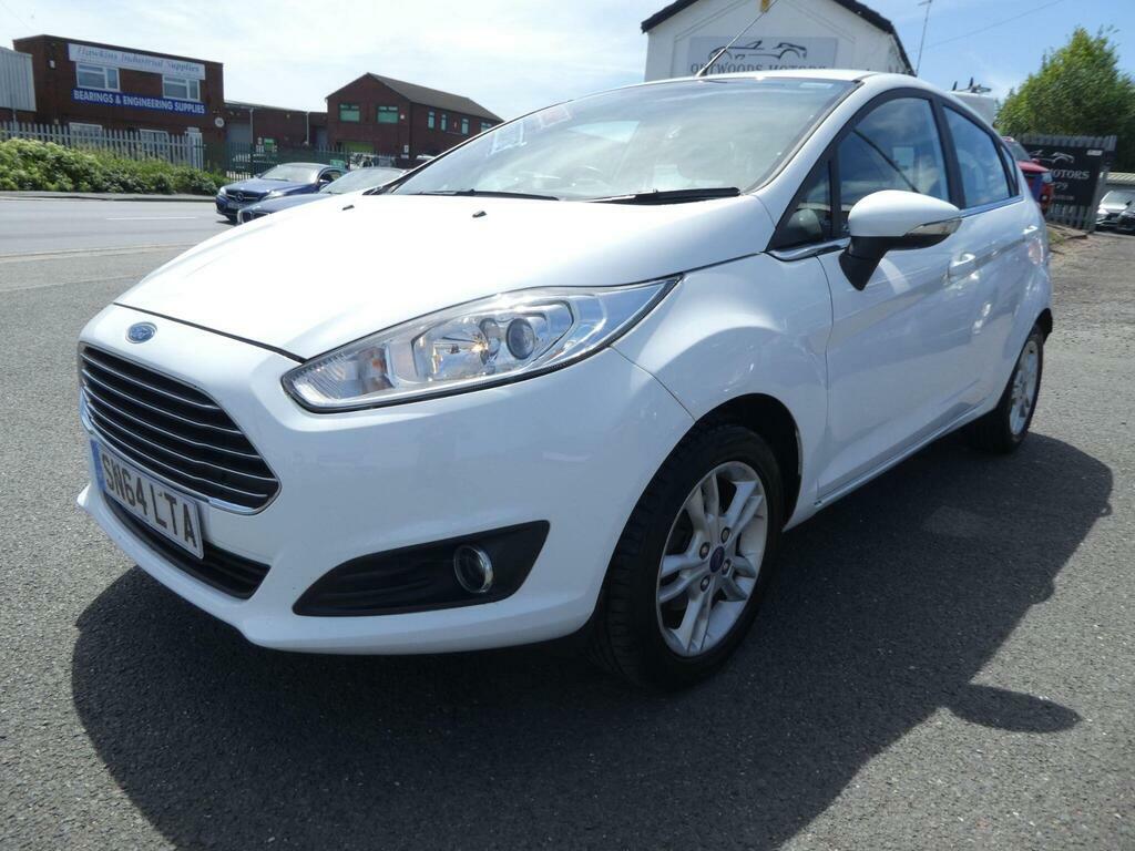 Ford Fiesta 1.6 Zetec Powershift Euro 5 White