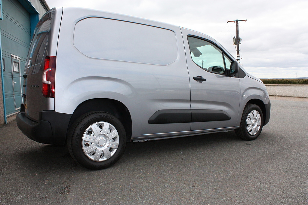 Peugeot Partner 1.5 Bluehdi 1000 Professional Grey #4