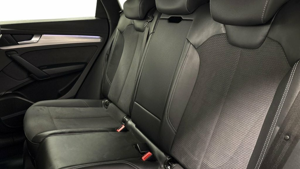 Audi Q5 2L S Line LP72UBW Black #4