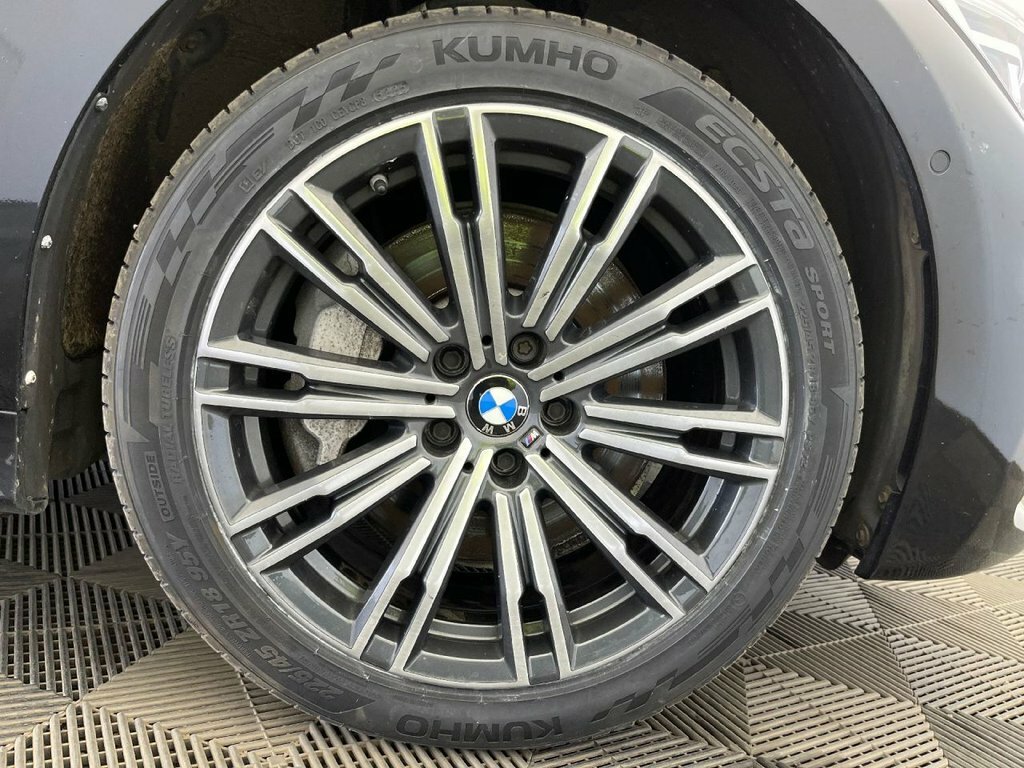 BMW 3 Series 2L M Sport LR20ZTJ Black #5