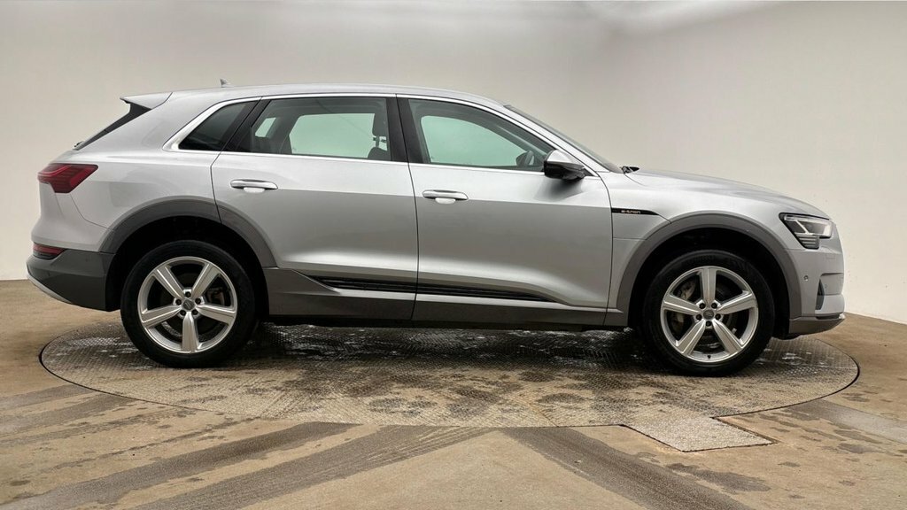 Audi E-tron Suv KN70EYT Silver #6