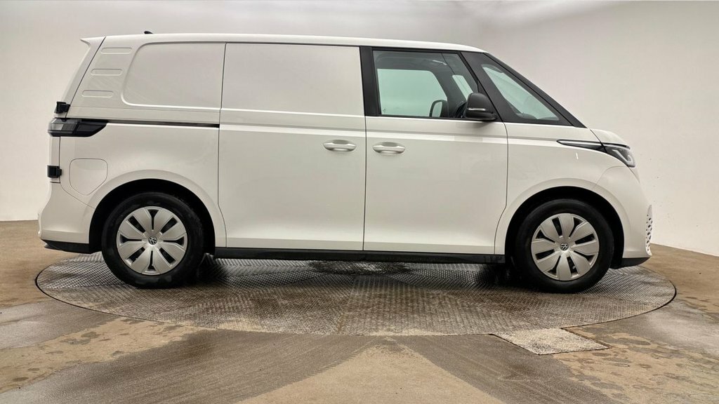 Volkswagen ID.Buzz Mpv YR24NBA White #6