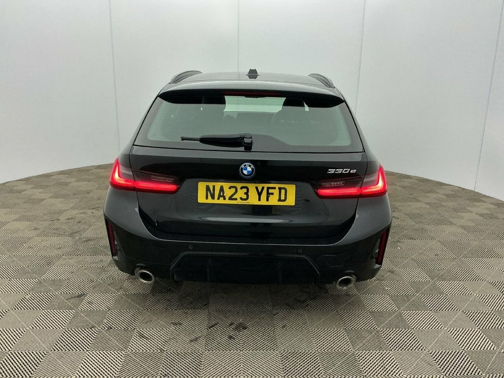 BMW 3 Series 2L M Sport NA23YFD Black #4