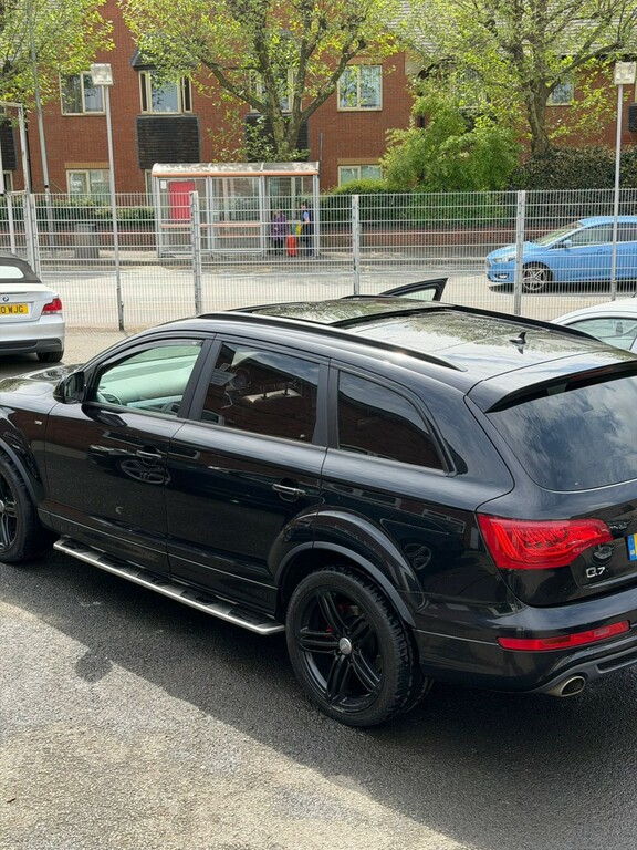 Audi Q7 3.0 Tdi V6 S Line Plus YJ14TDX Black #2