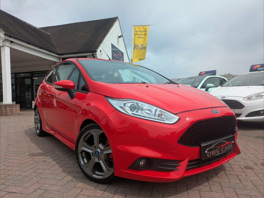 Ford Fiesta 1.6T Ecoboost St-2 Hatchback Eur Red