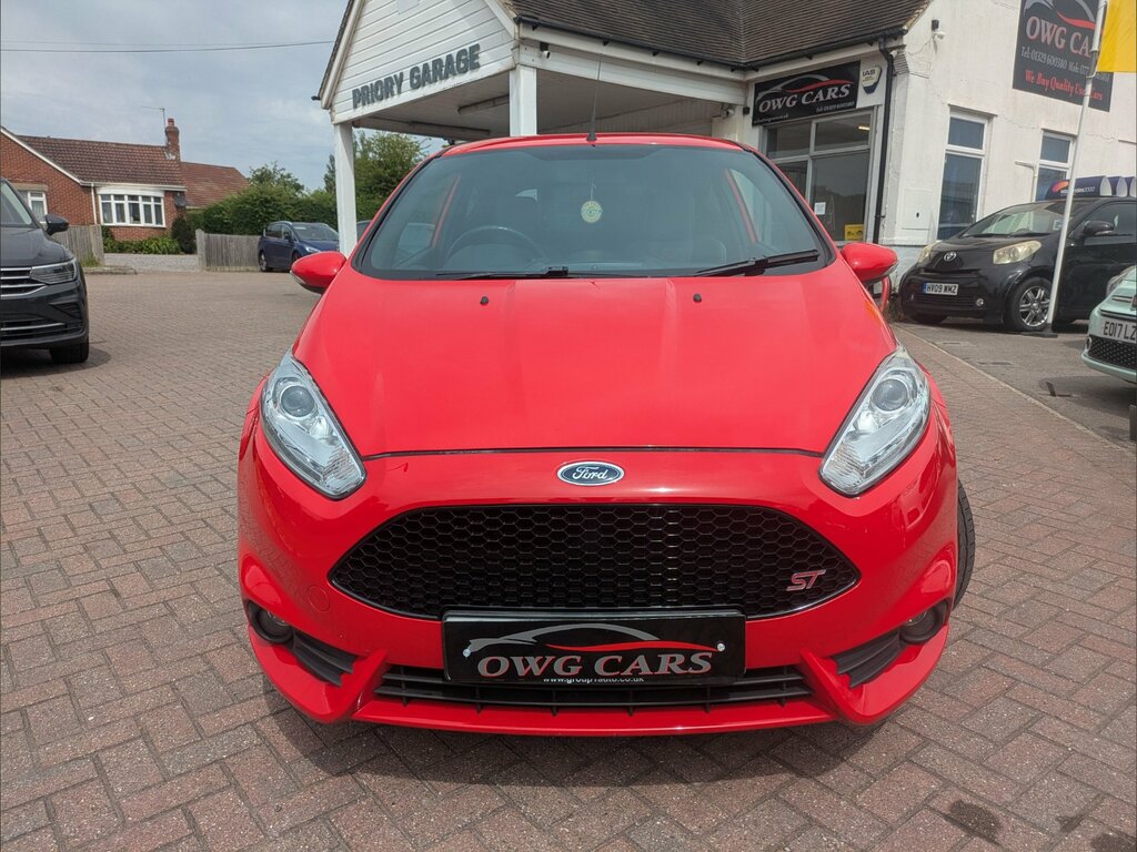 Ford Fiesta 1.6T Ecoboost St-2 Hatchback Eur SX14ENE Red #2