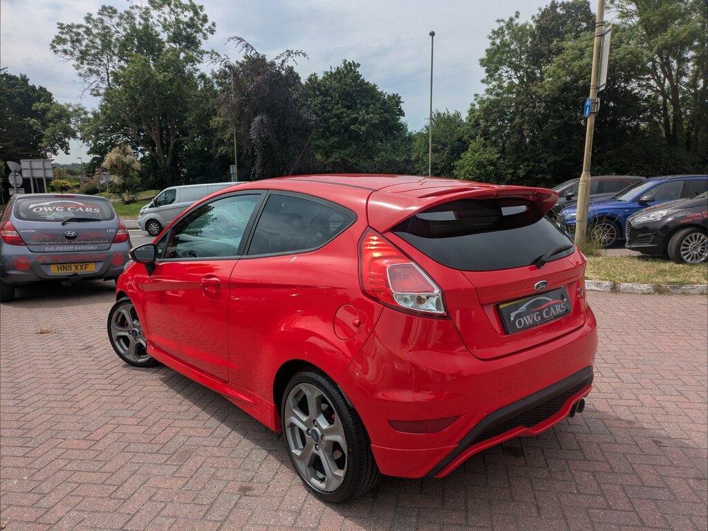 Ford Fiesta 1.6T Ecoboost St-2 Hatchback Eur SX14ENE Red #5