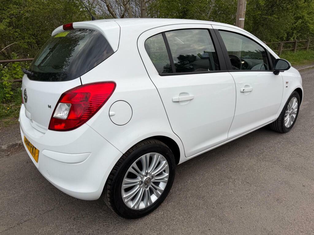 Vauxhall Corsa 1.4 16V Se Euro 5 SG14FKT White #3