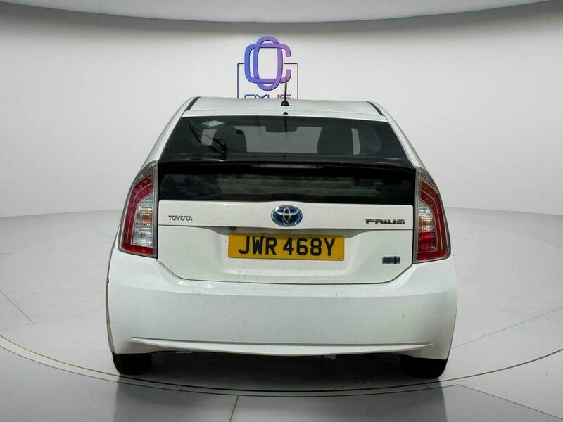 Toyota Prius 1.8 Vvt-h T3 Cvt JWR468Y White #6