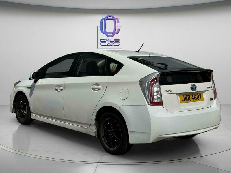 Toyota Prius 1.8 Vvt-h T3 Cvt JWR468Y White #4