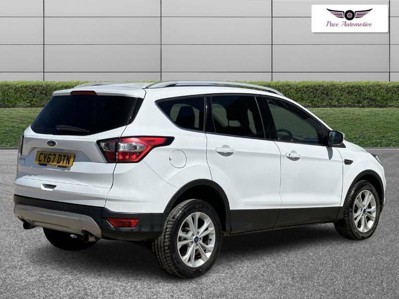 Ford Kuga 1.5 Tdci Titanium Euro 6 Ss - 2017 67 CY67DTN White #4
