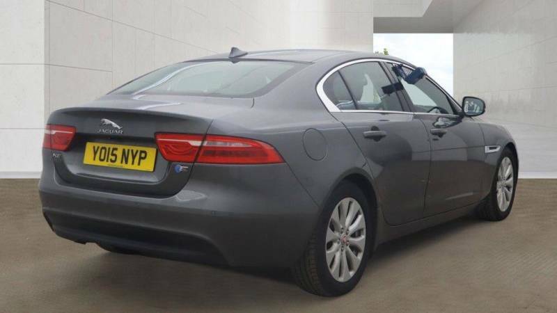 Jaguar XE 2.0D Prestige Euro 6 Ss - 2015 15 YO15NYP Grey #4