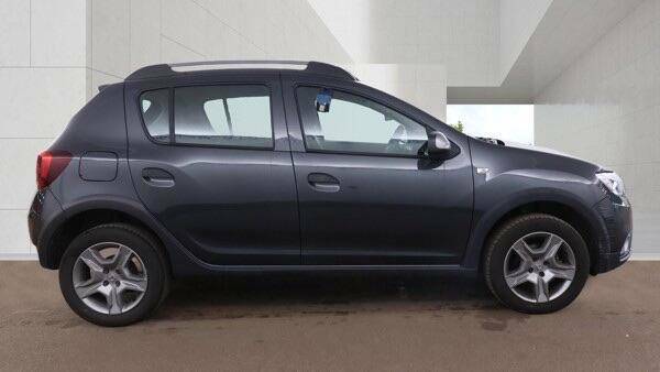 Dacia Sandero Stepway 0.9 Tce Laureate Euro 6 Ss - 2017 17 Grey #5