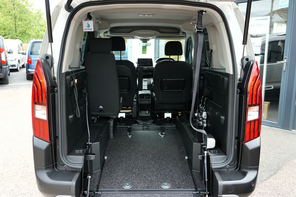Peugeot Rifter Puretech Allure Disabled Wheelchair Accessib  #5