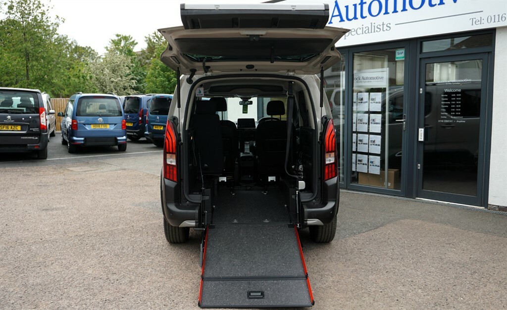Peugeot Rifter Puretech Allure Disabled Wheelchair Accessib  #4