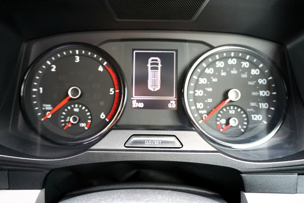 Volkswagen Crafter Cr35 Tdi Startline Wheelchair Accessible #5