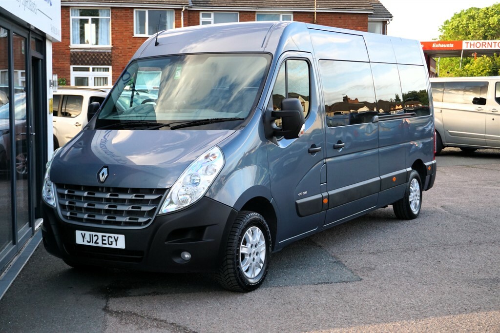 Renault Master Mpv White #19