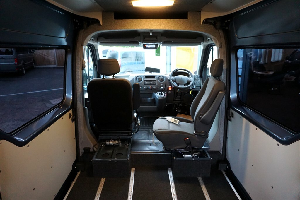 Renault Master Mpv White #8