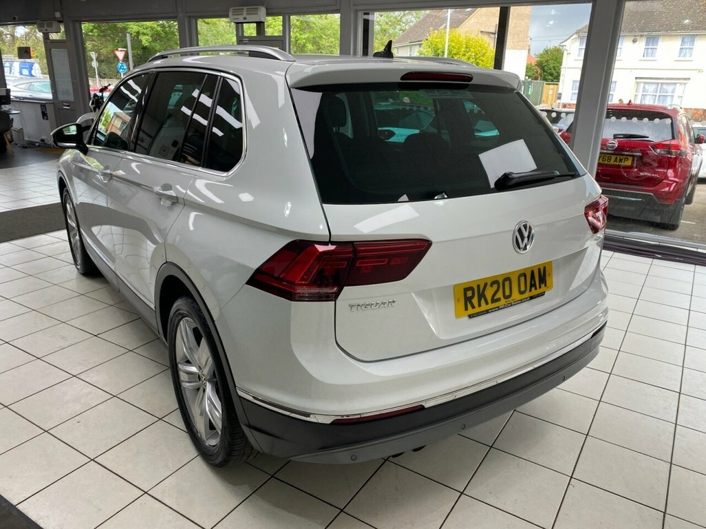 Volkswagen Tiguan 2L Sel RK20OAM White #6