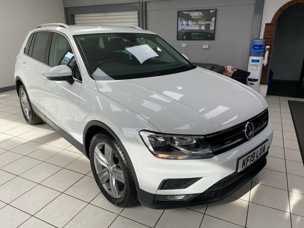 Volkswagen Tiguan 1.5L Match KF19LUA White #5