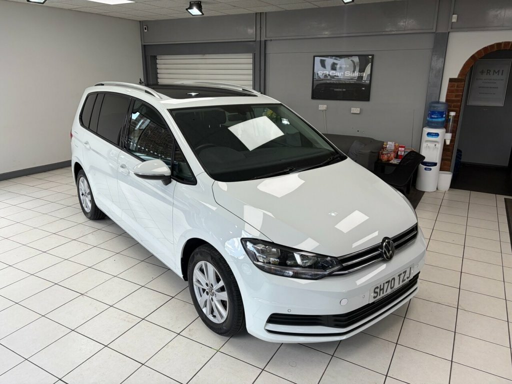 Volkswagen Touran 1.5L Se Family White #3