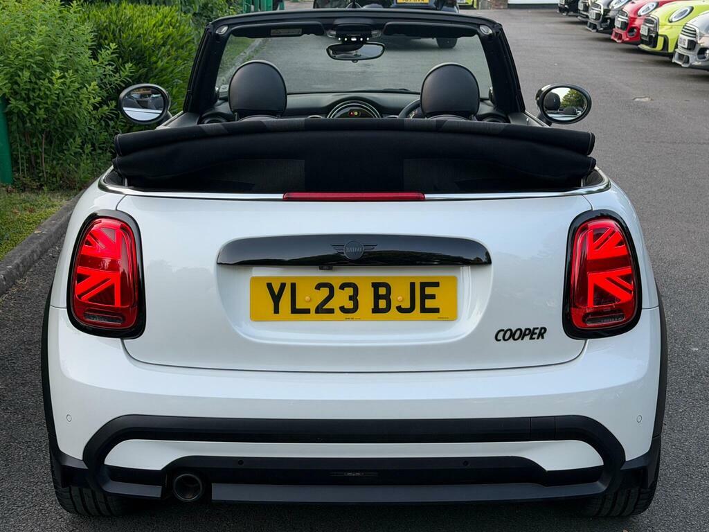 Mini Convertible 1.5 Cooper Exclusive Steptronic Euro 6 S S YL23BJE White #6
