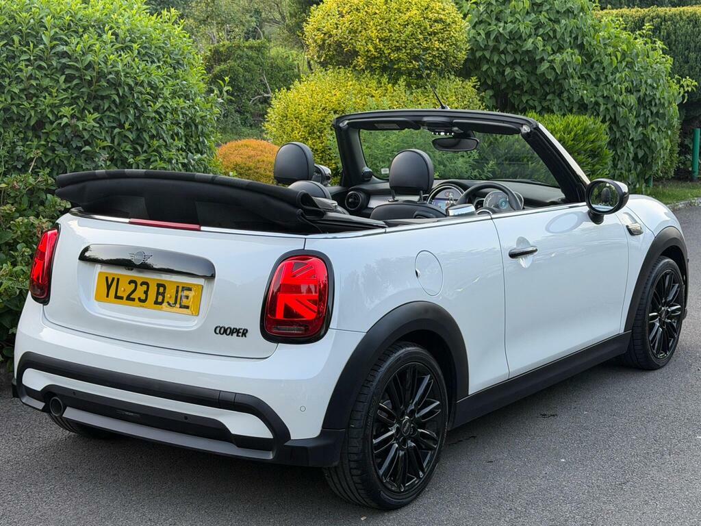 Mini Convertible 1.5 Cooper Exclusive Steptronic Euro 6 S S YL23BJE White #5