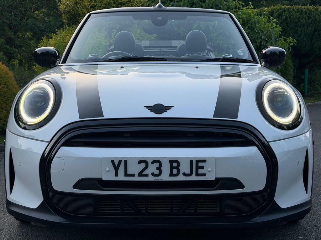 Mini Convertible 1.5 Cooper Exclusive Steptronic Euro 6 S S YL23BJE White #2