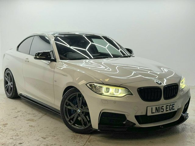 BMW 2 Series 2015 3.0 M235i Euro 6 Ss White