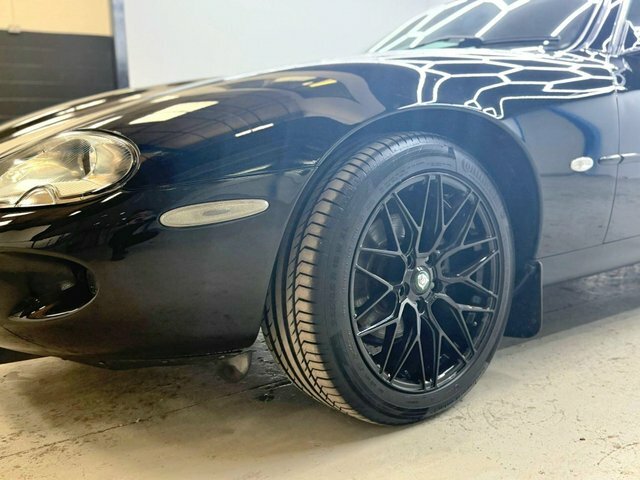 Jaguar XK8 4.0 2dr Auto Silver #21