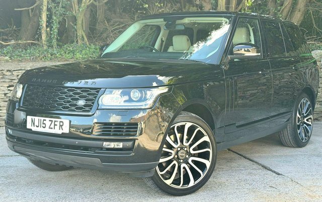 Land Rover Range Rover 2015 3.0 Td V6 Vogue 4Wd Euro 5 Ss NJ15ZFR Black #3