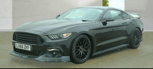 Ford Mustang 2016 5.0 V8 Gt Fastback Euro 6 Black #2
