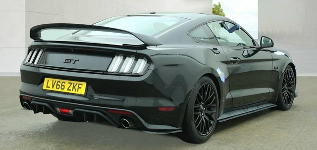 Ford Mustang 2016 5.0 V8 Gt Fastback Euro 6 Black #4