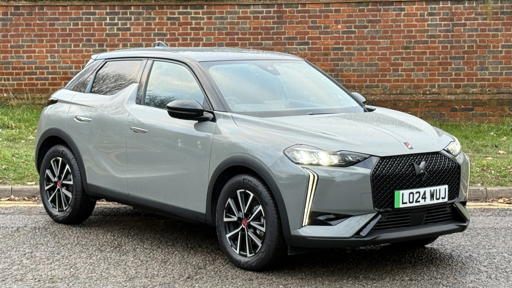 DS DS 3 115Kw E-tense Performance Line 54Kwh Grey